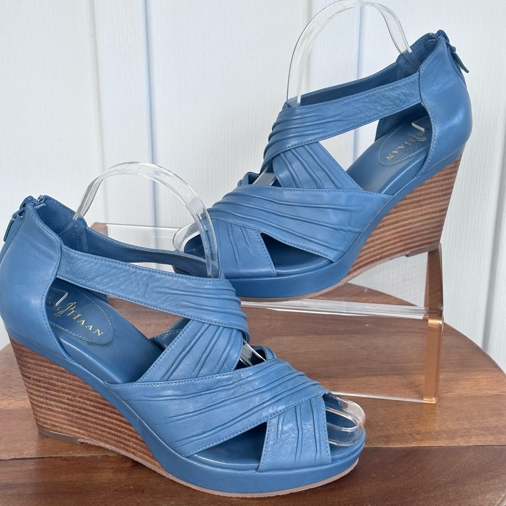 COLE HAAN Shayna pleat wedge sandal NWOB Sz. 7.5